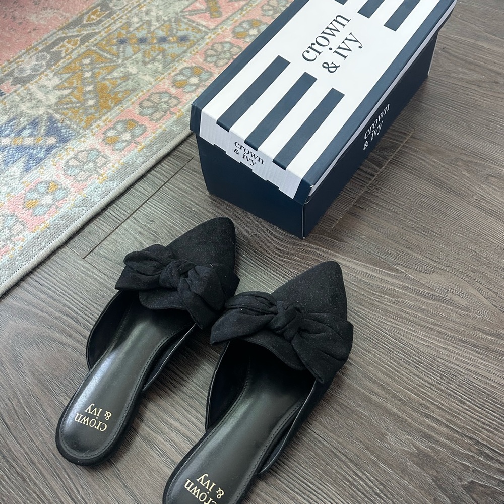 crown & ivy mules